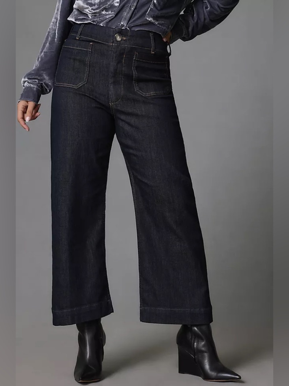 Anthropologie Maeve The Colette Crop Wide Leg Dark Wash Jeans Size 25
Petite